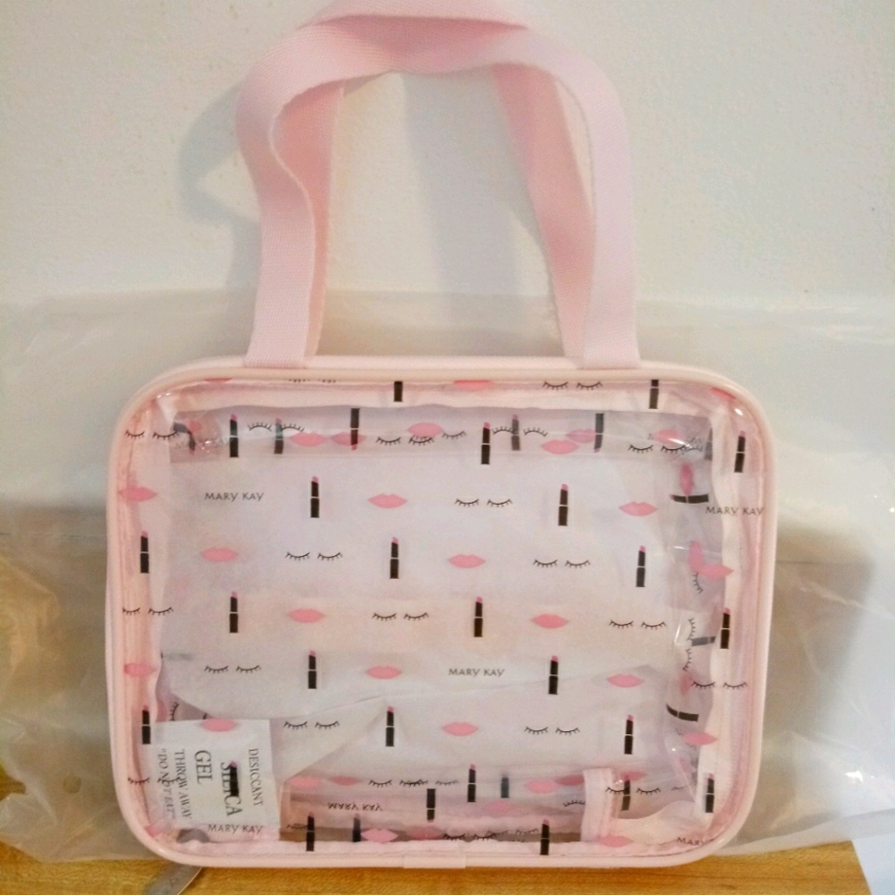 Special Edition MaryKay Travel Color Bag